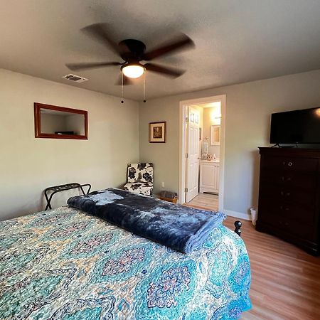 Boho Bliss- Cozy Private Room 2 Miles From Alamodome! San Antonio Exteriér fotografie