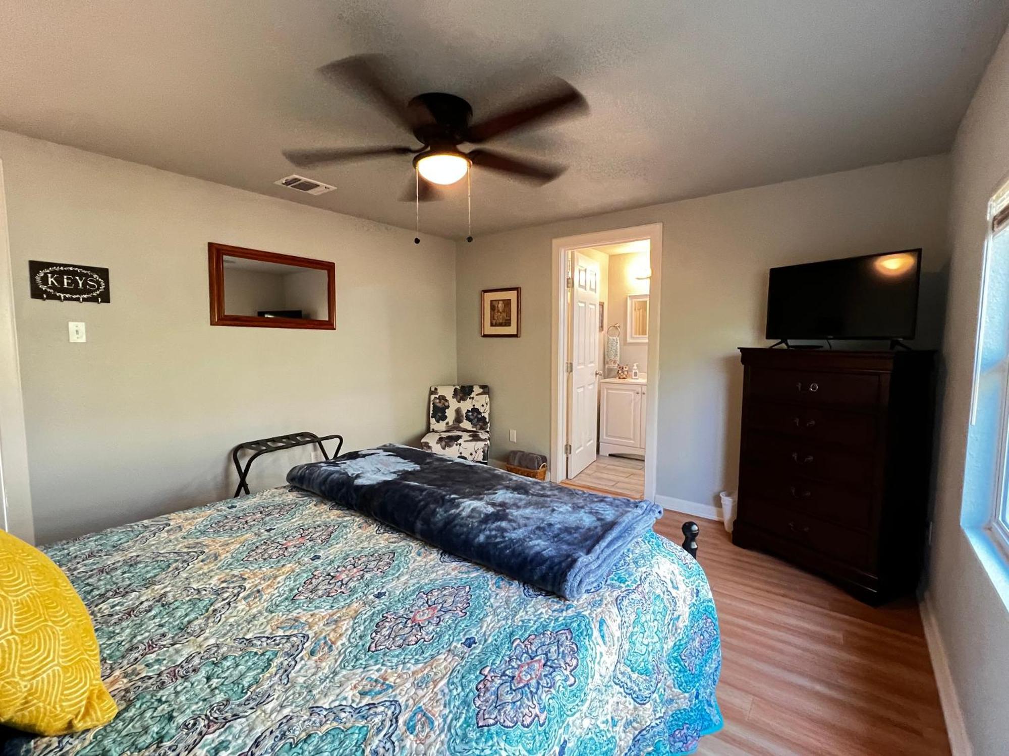 Boho Bliss- Cozy Private Room 2 Miles From Alamodome! San Antonio Exteriér fotografie