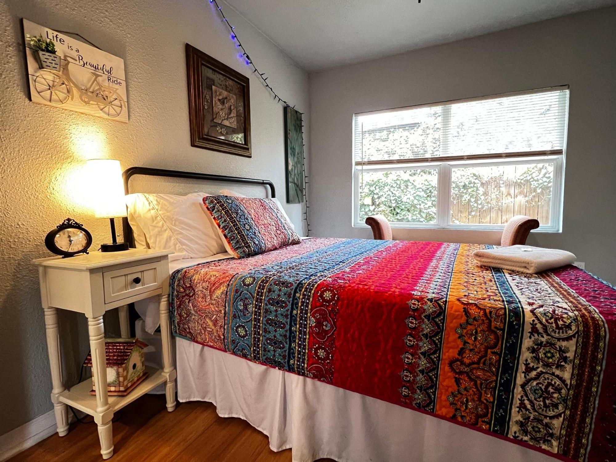 Boho Bliss- Cozy Private Room 2 Miles From Alamodome! San Antonio Exteriér fotografie