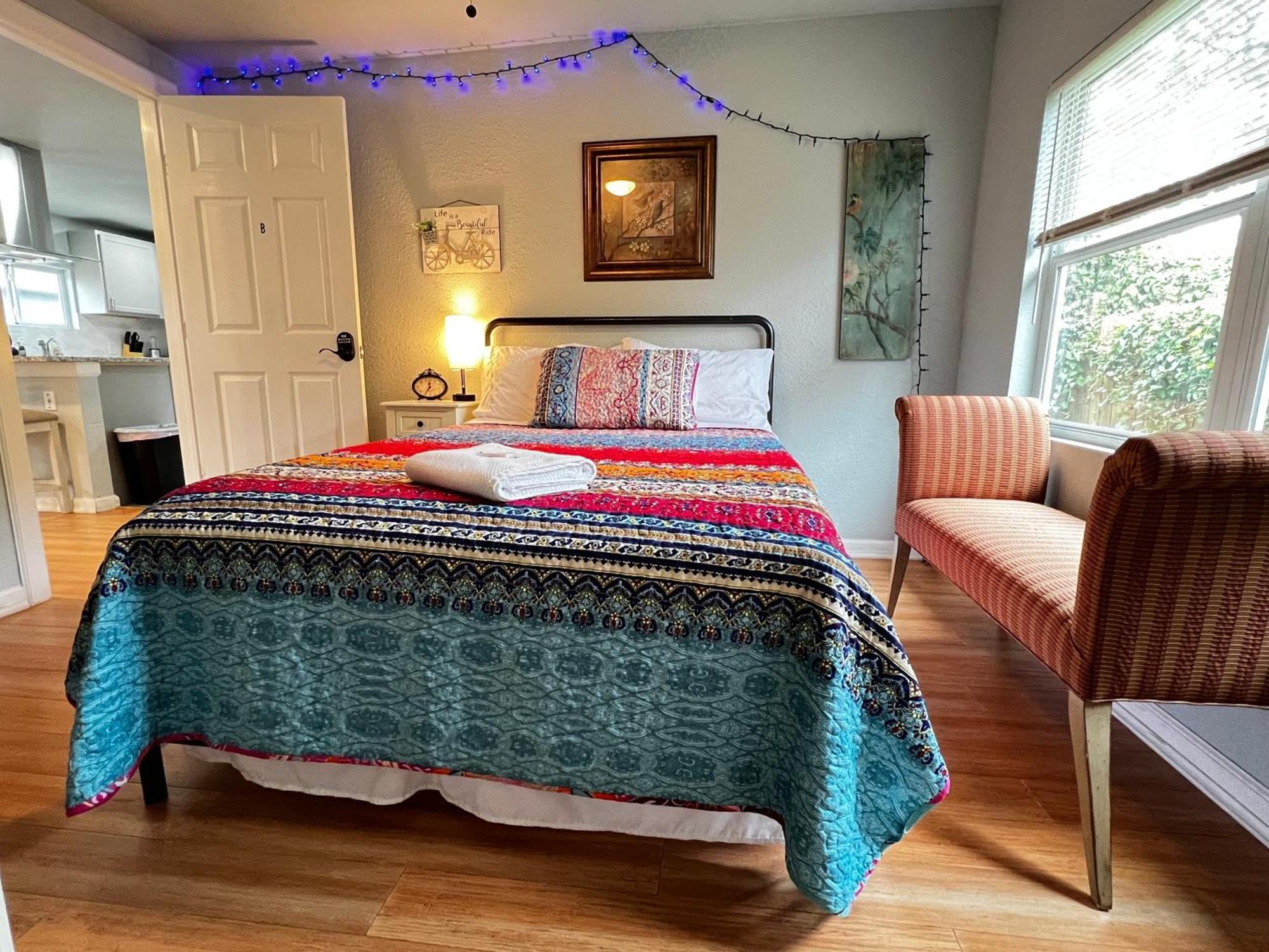 Boho Bliss- Cozy Private Room 2 Miles From Alamodome! San Antonio Exteriér fotografie